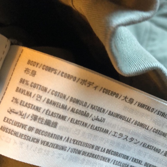 Hollister Ultra High Rise Paperbag Shorts in Army Green - Picture 6 of 8